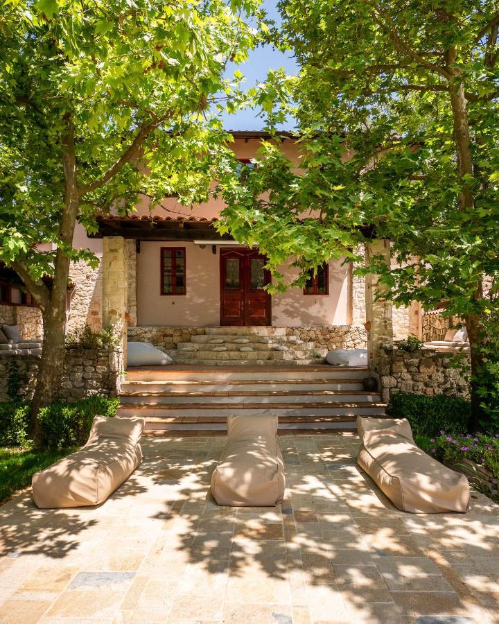 Petrino Eco Village Afytos