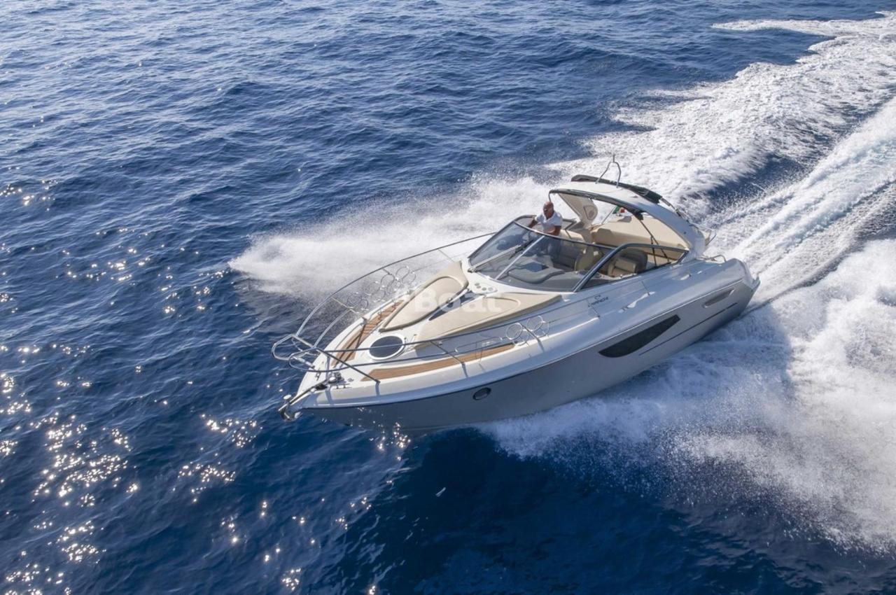 Daily Cruises Private Yachts * Zakynthos Town