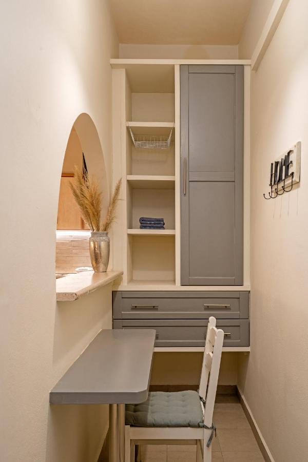 Melissaratos Studios * Argostoli (Kefalonia)