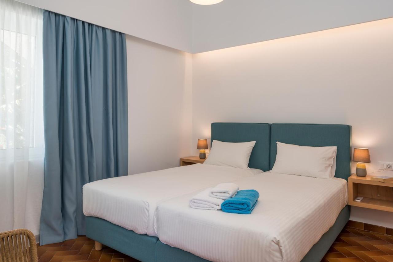 Hermes Front Apartment Stalos