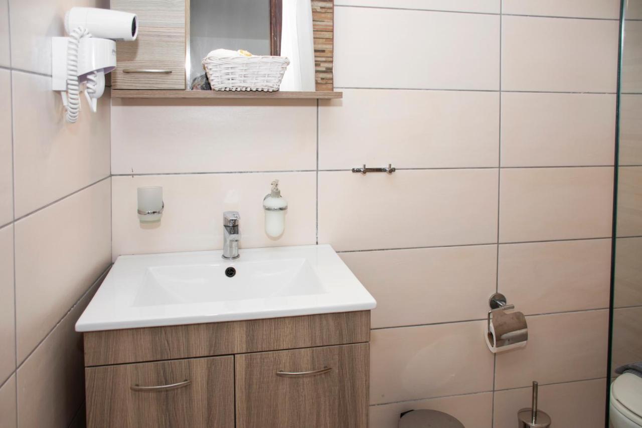 Aparthotel Argo Rooms-papadakis