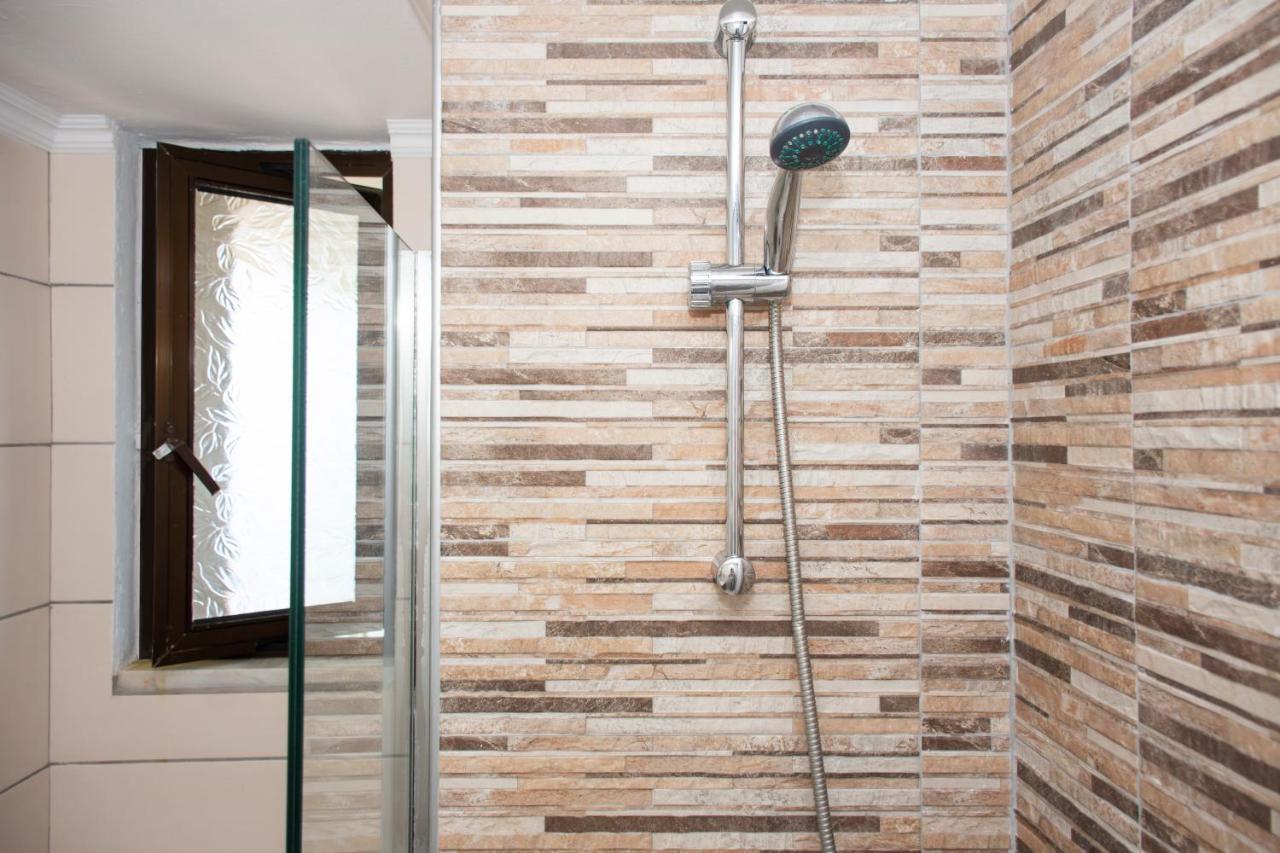 Aparthotel Argo Rooms-papadakis *