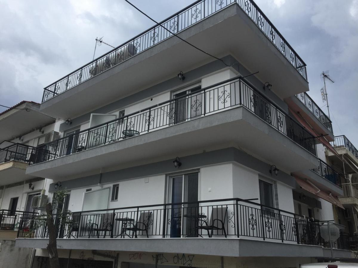Seaside Apartment *