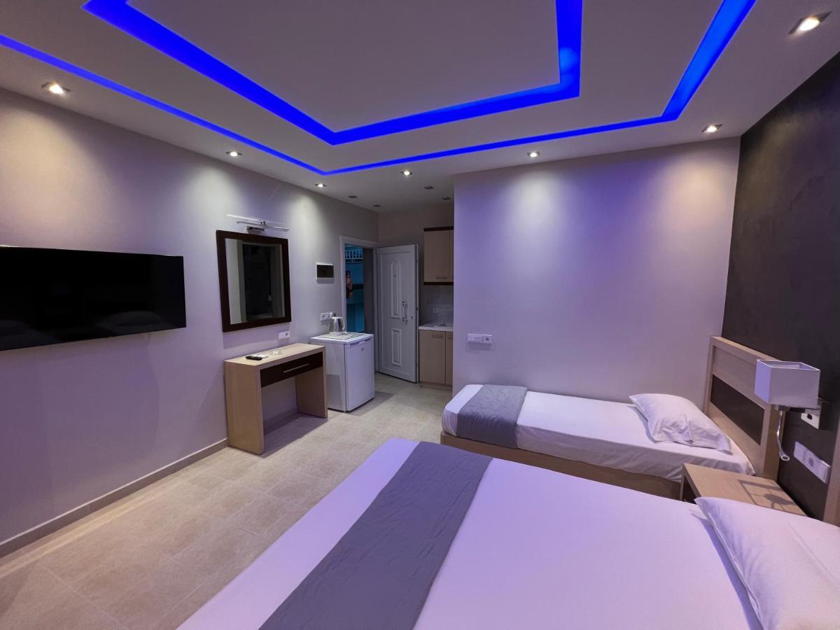 Phaethon & Apartment *