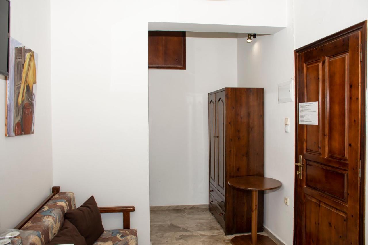 Argo Rooms-papadakis *