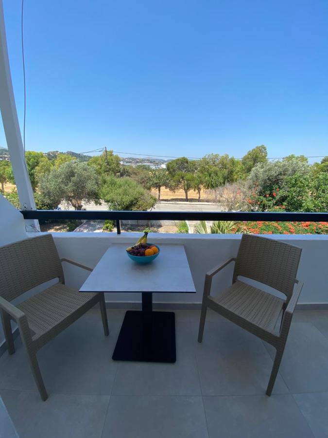 Ikaros Aparthotel