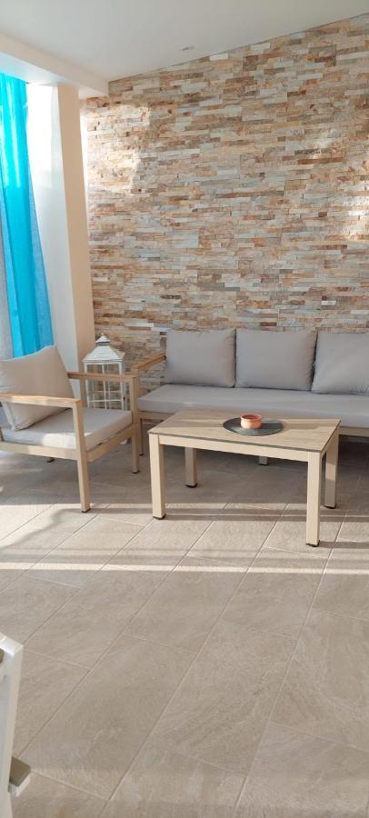 Apartment Athena Vitalades