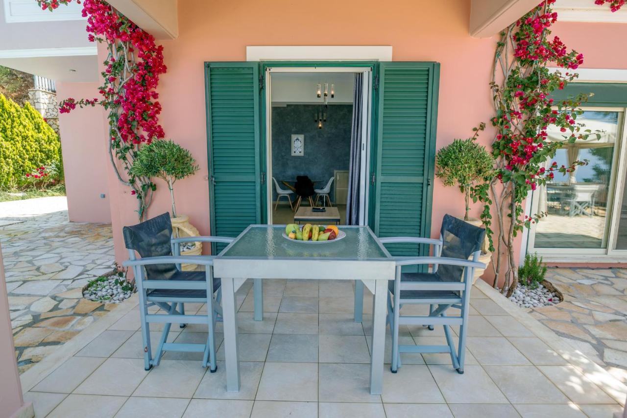 Villa Secluded, Sunset, Beaches, Walk To Village-melina Athanion