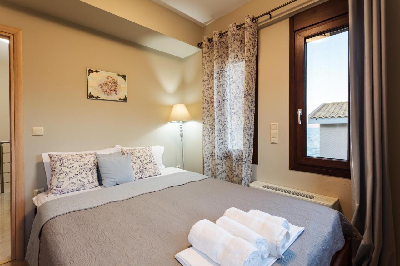Seaside Getaway - Aelia Villa's Dreamy Paradise Villa *