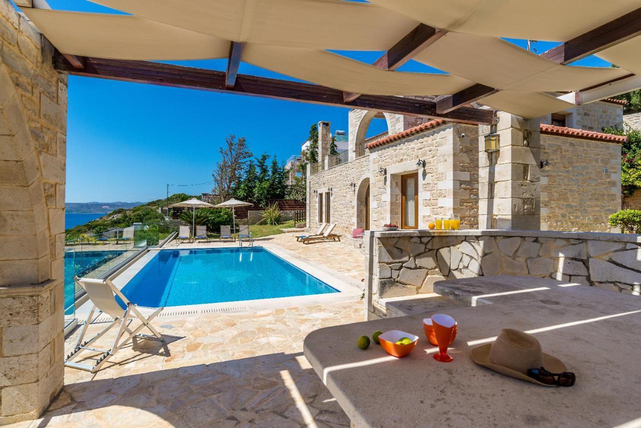 Villa Hectoras In By Apokoronas-villas
