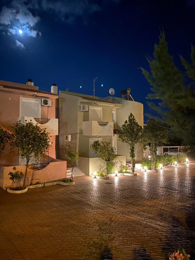 Villa Irilena - 4bdr House Gennadi