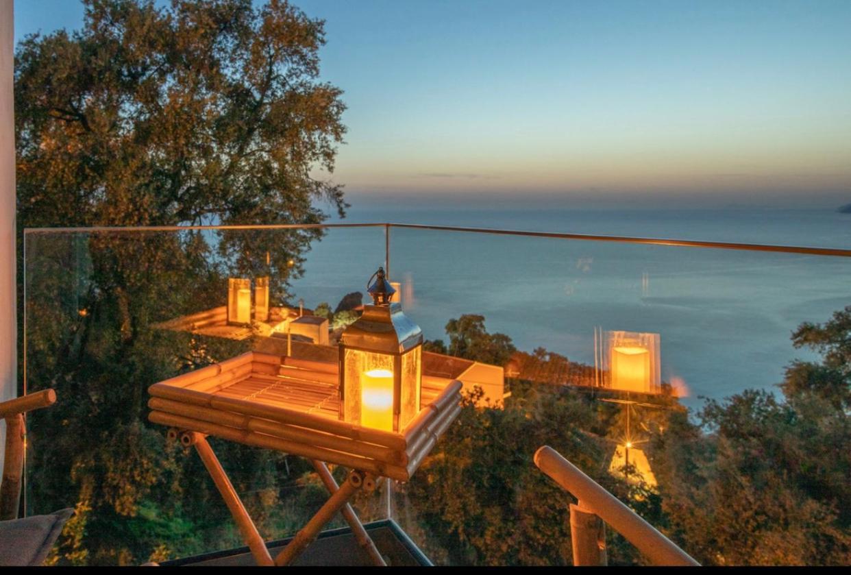 Irida Sunset Villa