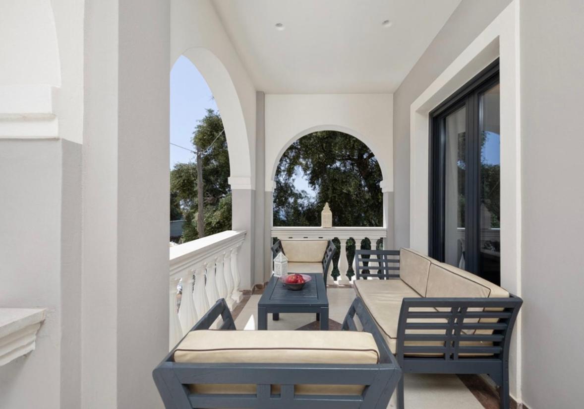 Irida Sunset Villa *