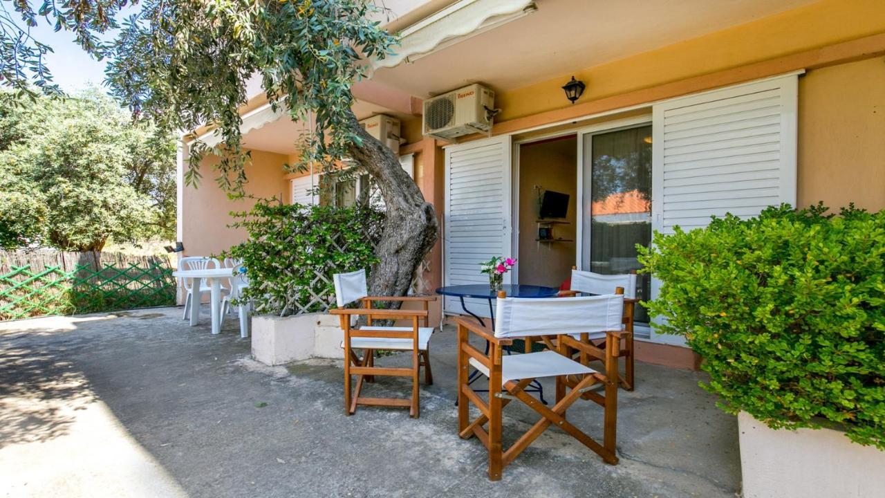Amversa's House *
