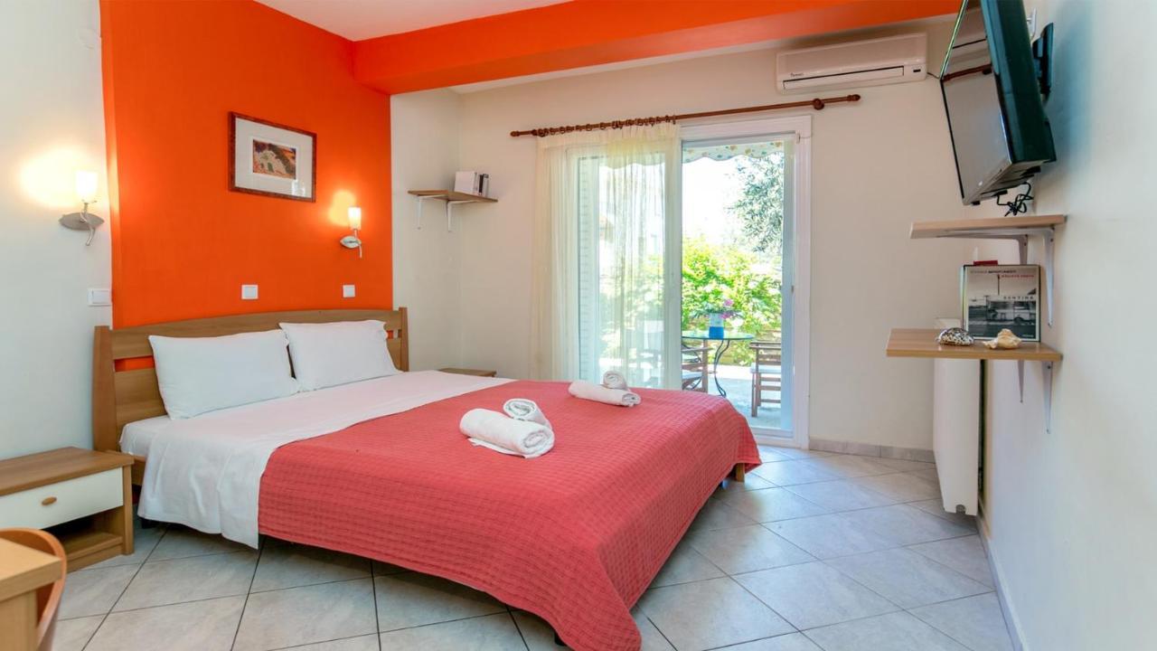Amversa's House Aparthotel *