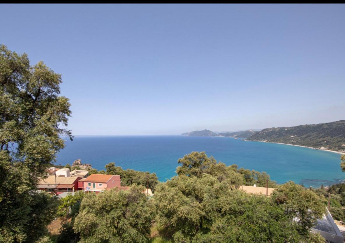 Irida Sunset Villa