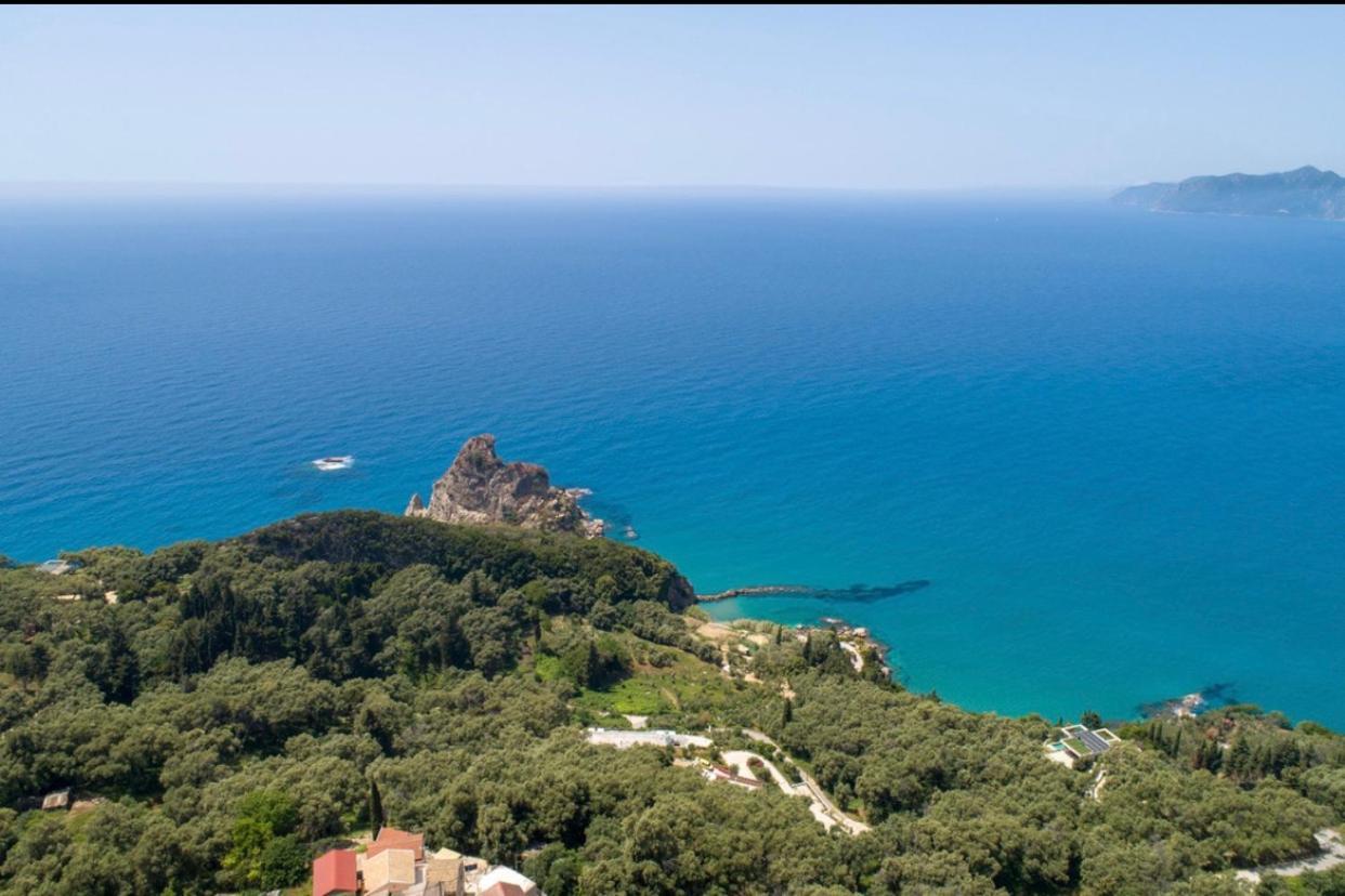 Irida Sunset Villa Pentati