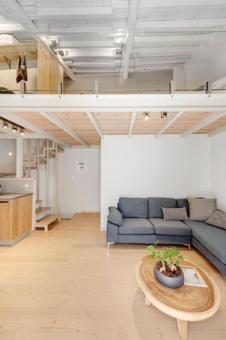 Nomade Vibrant Living Loft Apartment *