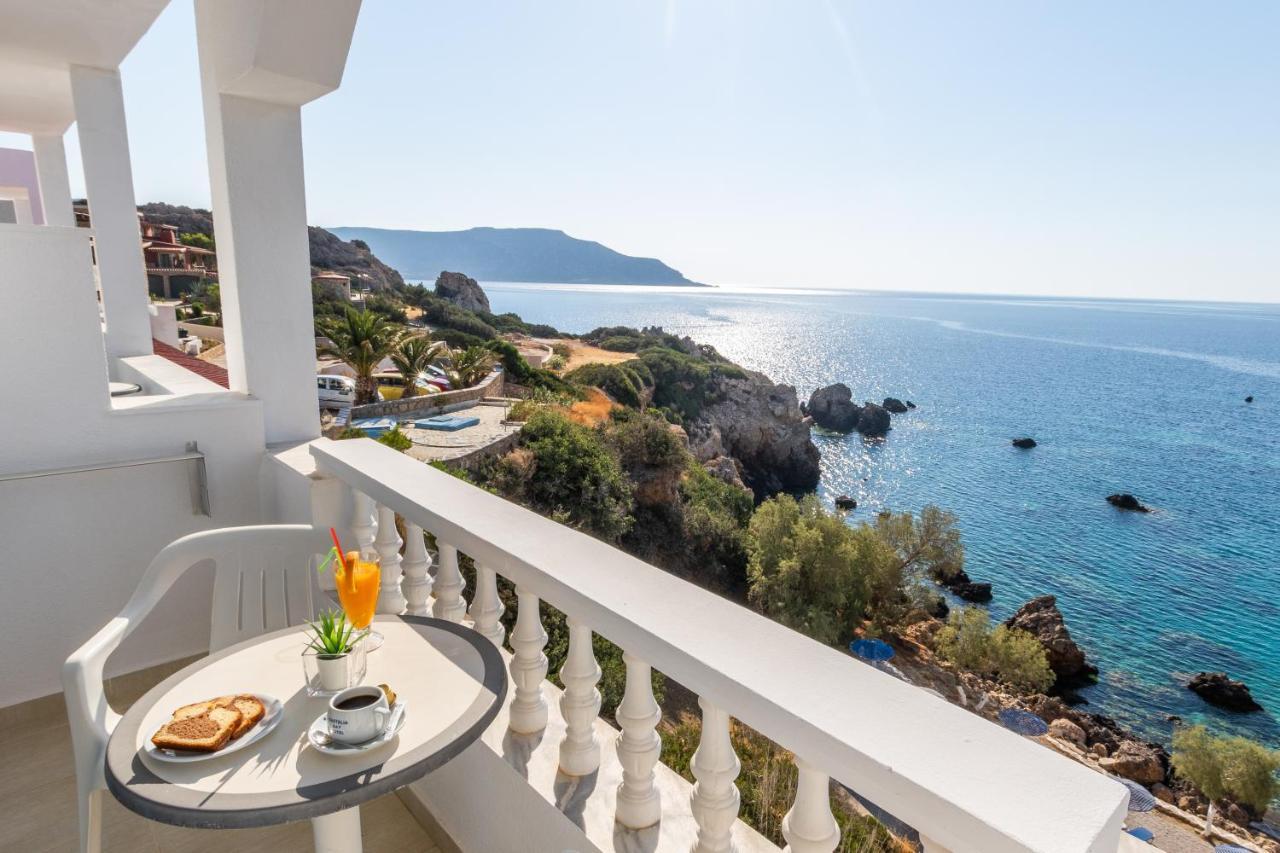 Hotel Castelia Bay