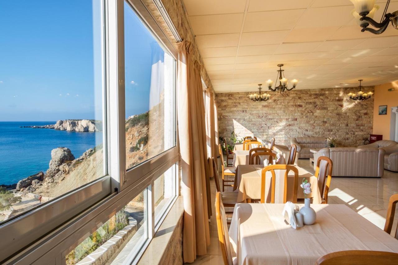 Hotel Castelia Bay 2*