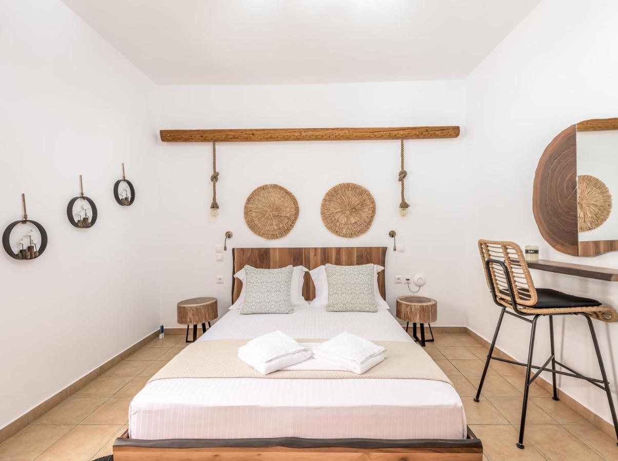 Mantelena & Family Apartment Pollonia