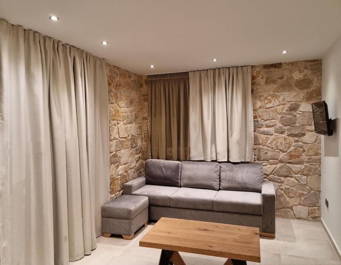 Balatsouras Villa