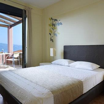 Aeolis & Apartment *