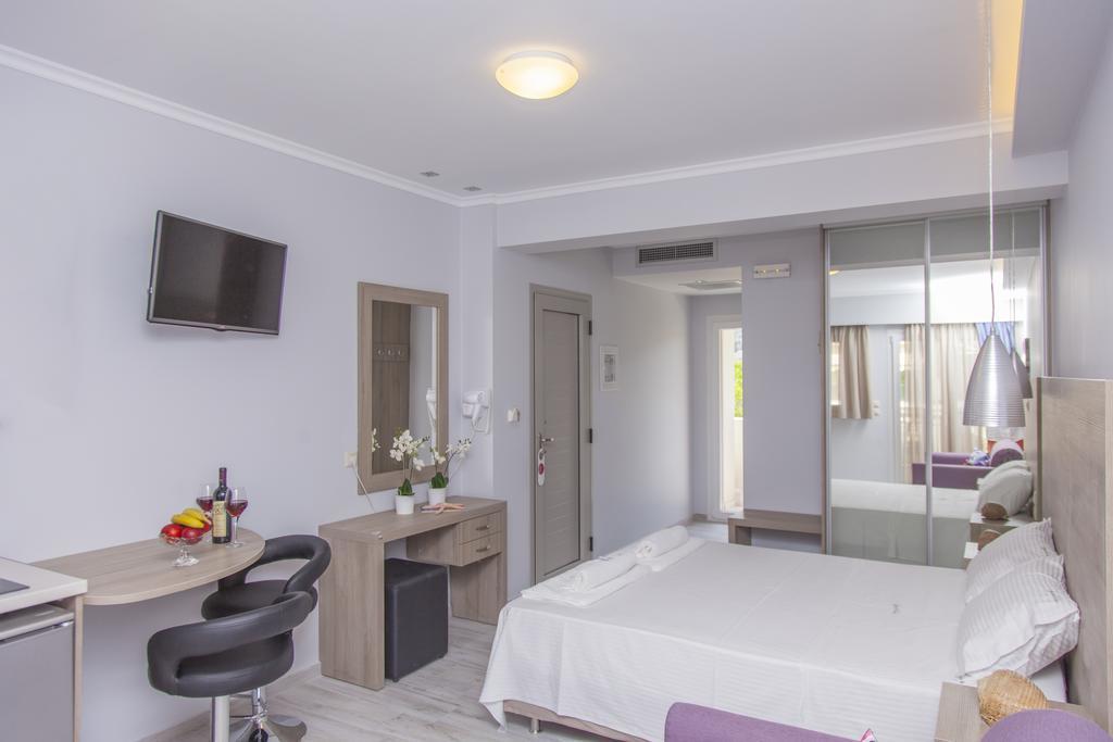 Aparthotel Aggelos & Deluxe