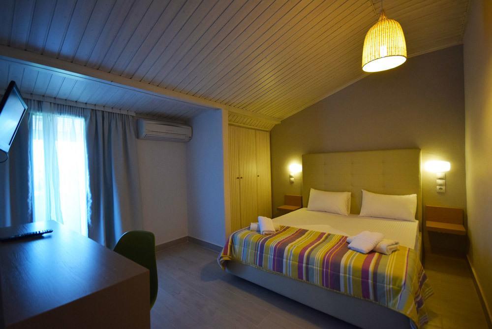 Alonaki Apartment *