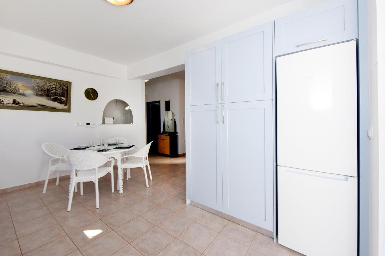 Irilena - 4bdr House *