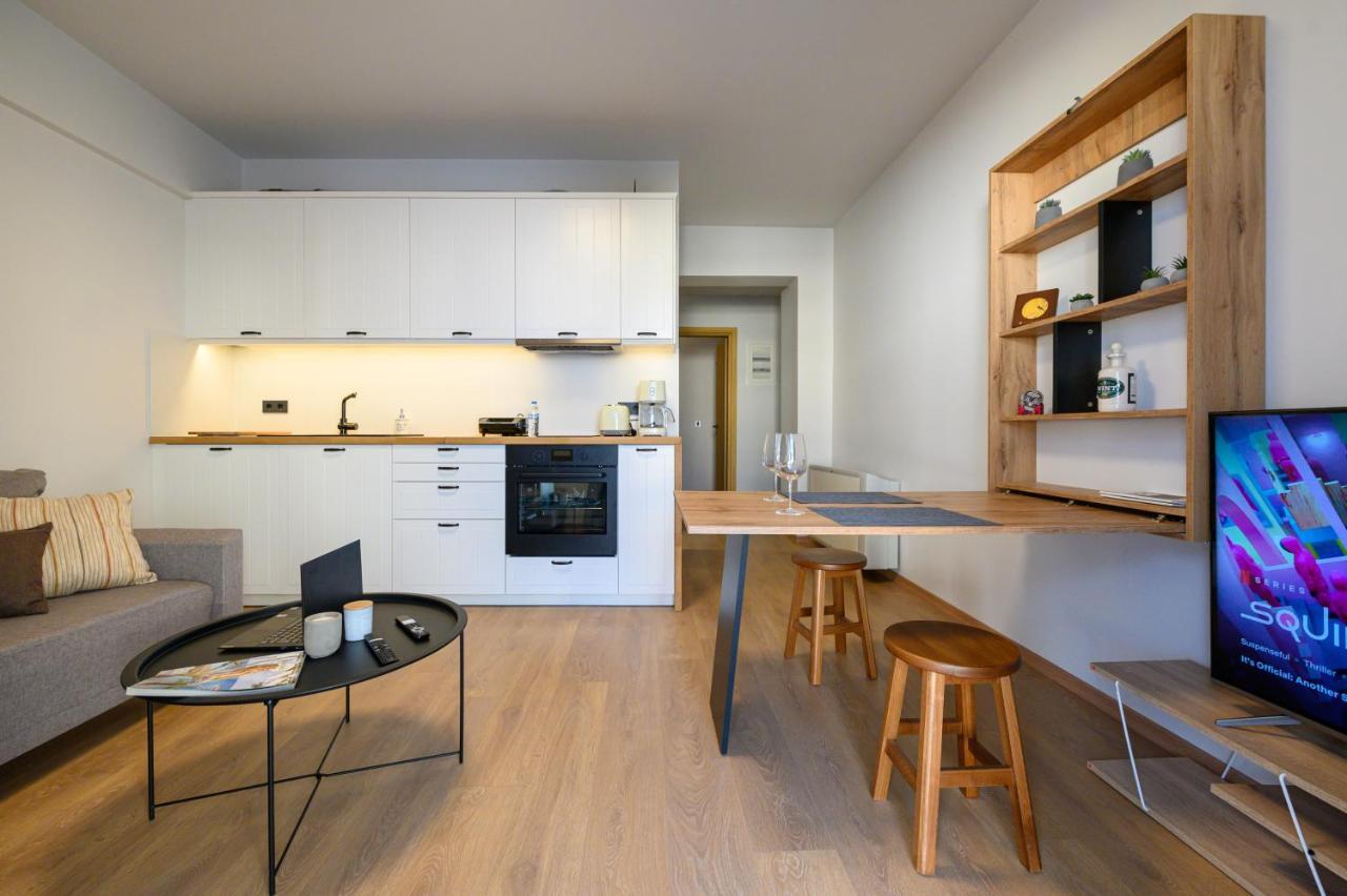 Plato 42 Apartment