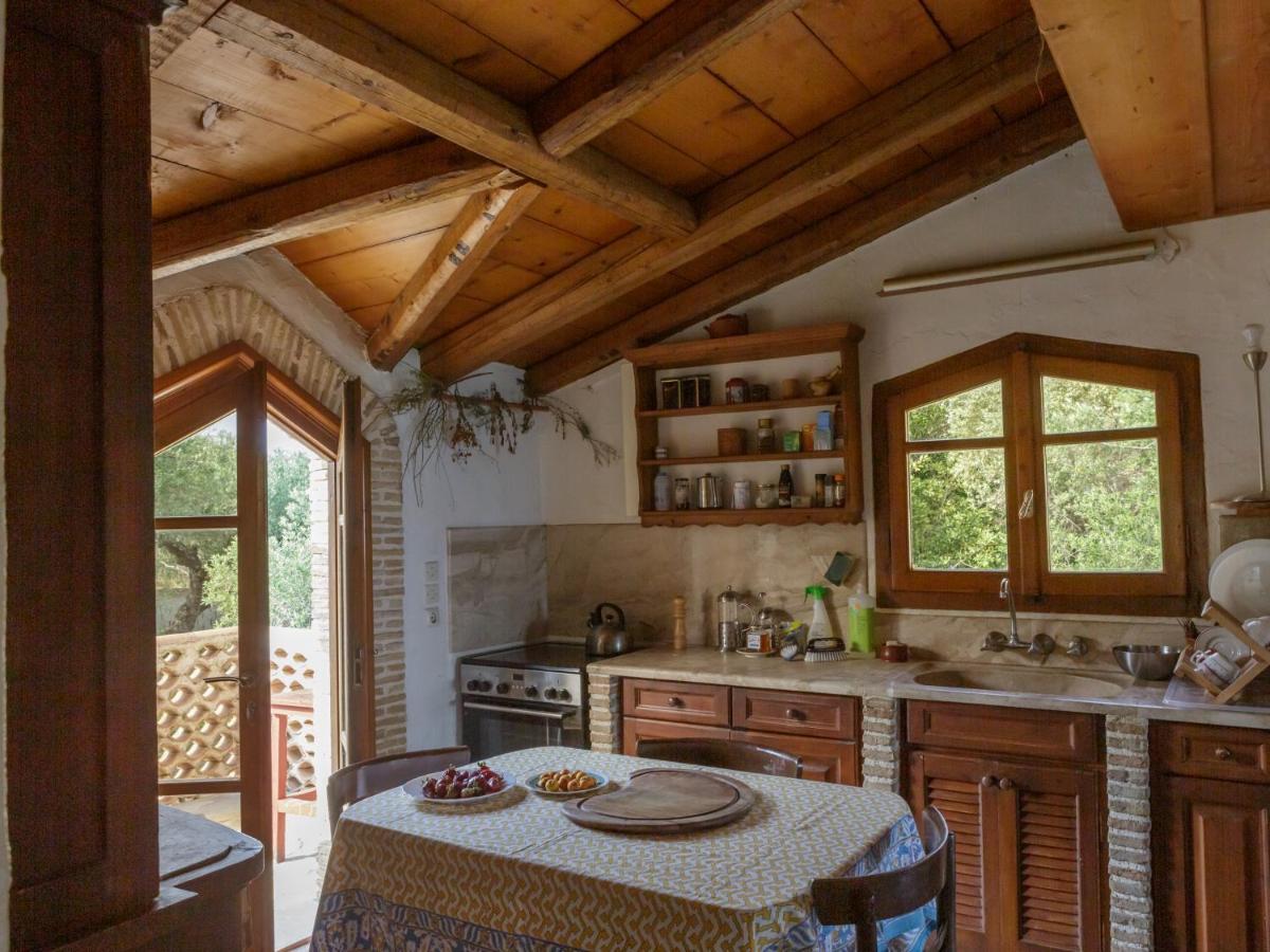 Villa Anta House By The Sea