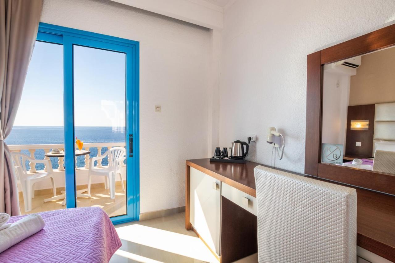 Castelia Bay 2*