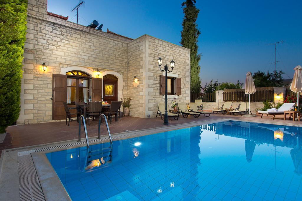 Elia * Rethymno (Crete)