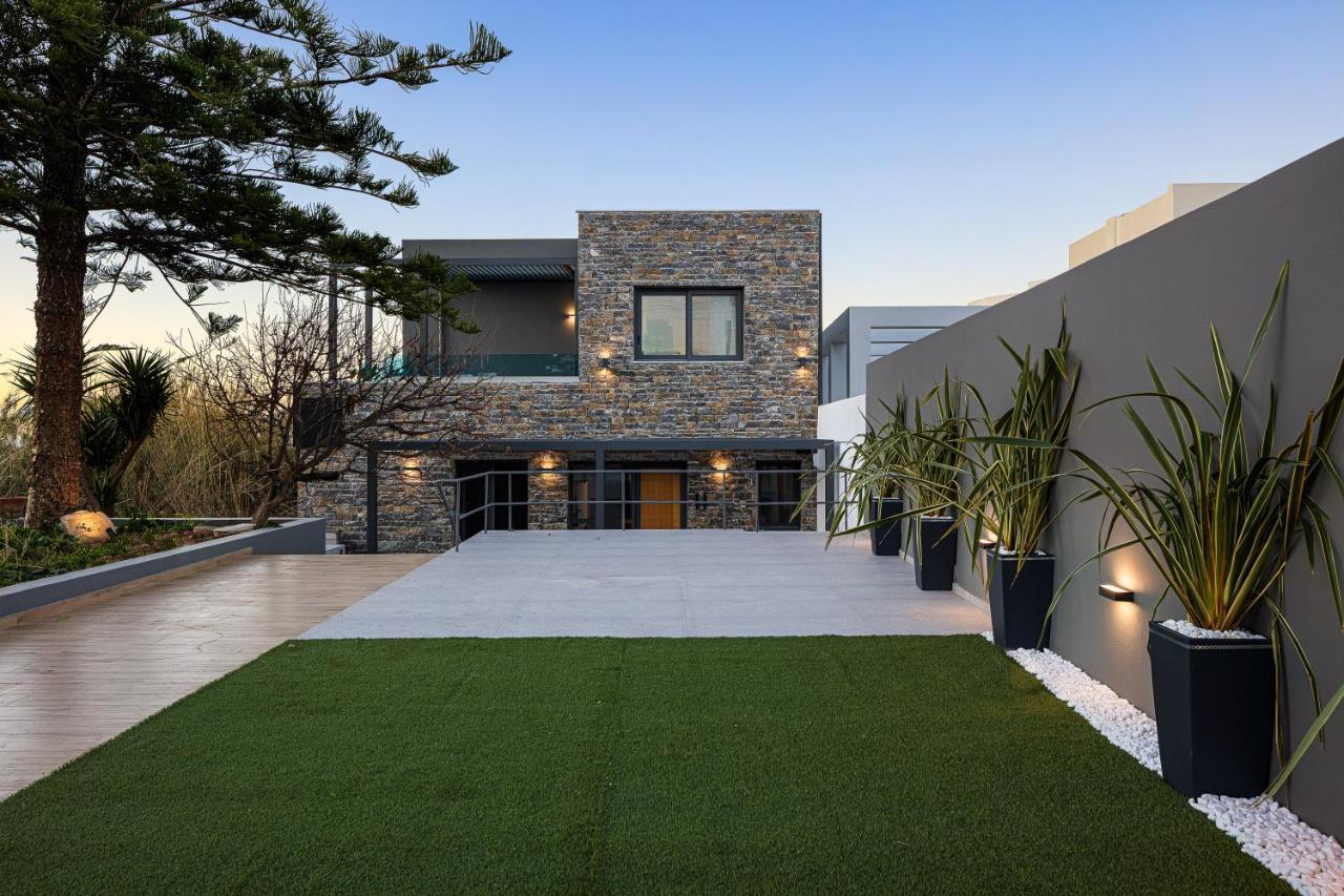 Eleven Boutique Hotel Stavromenos