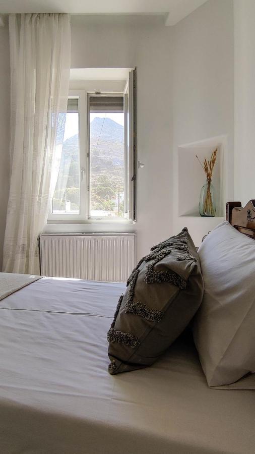 Laina Traditional Holiday home *