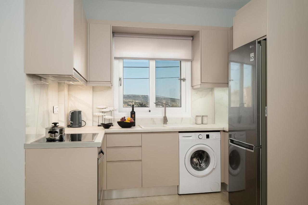 Gifel And Luxurious Apartment Kalamaki (Heraklion)