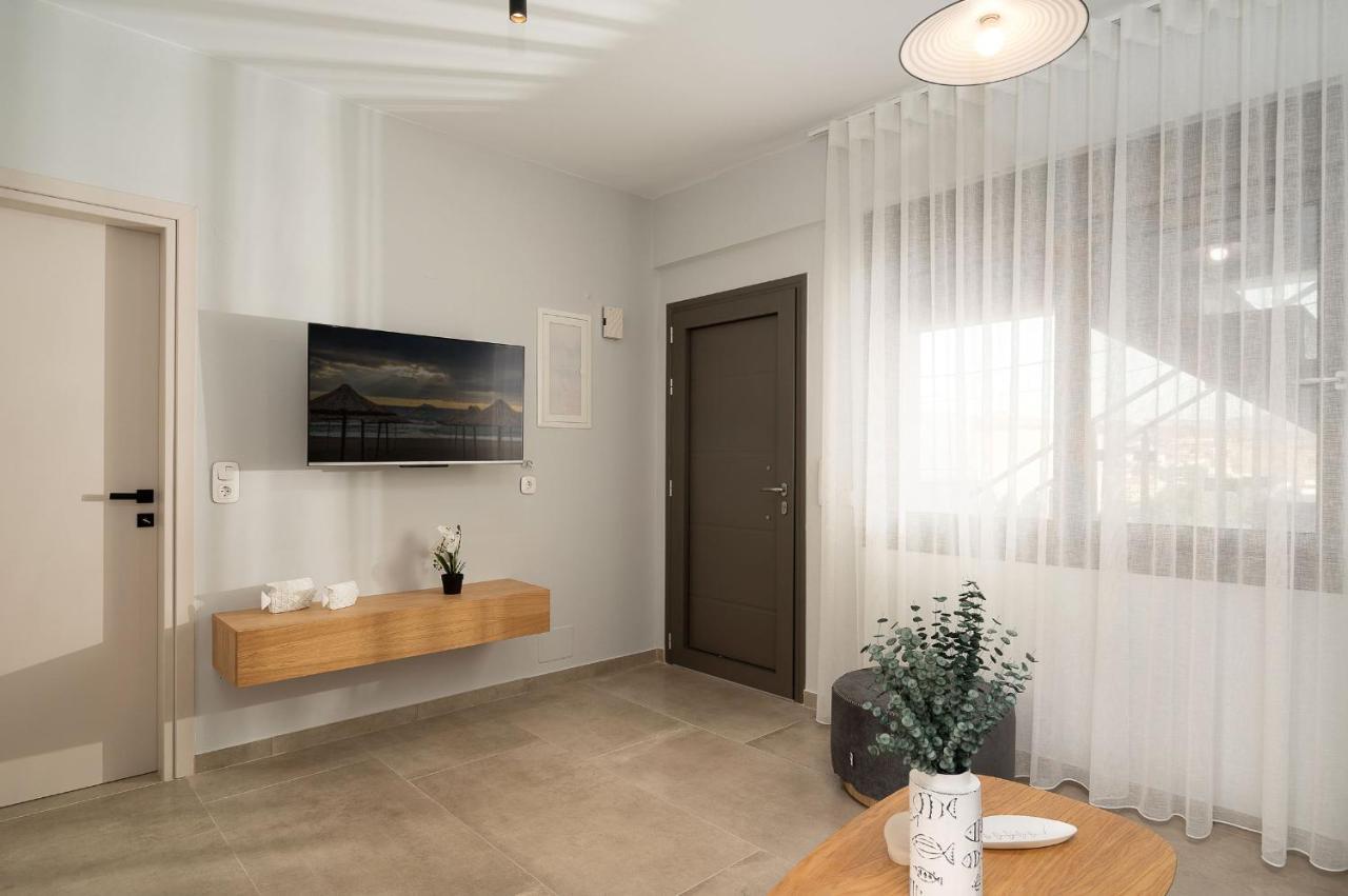 Apartment Gifel And Luxurious Kalamaki (Heraklion)