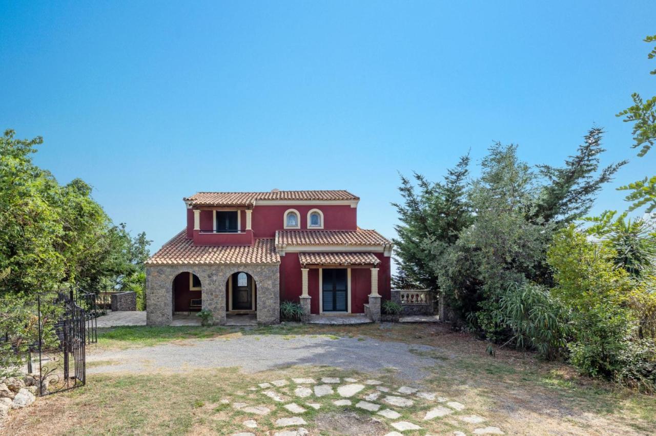 Villa Astarti By