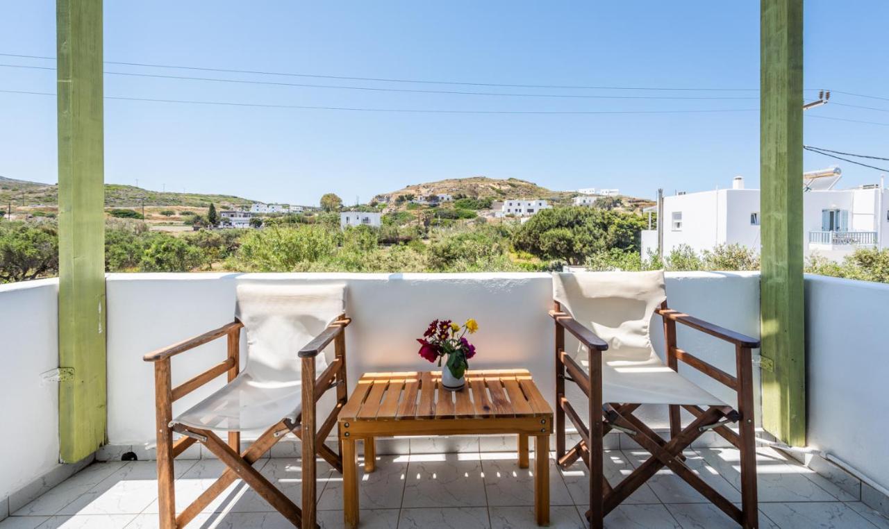 Hotel Pente Elies Milos Pollonia