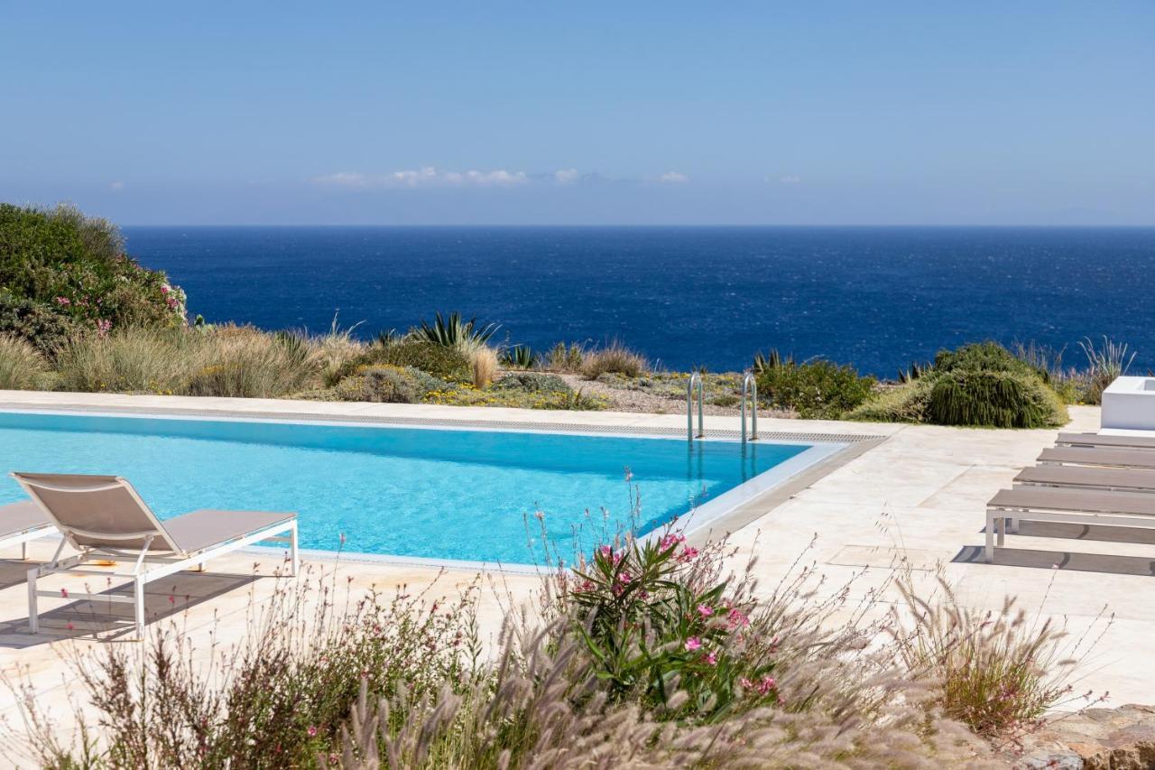 Villa Villa Etcetera *