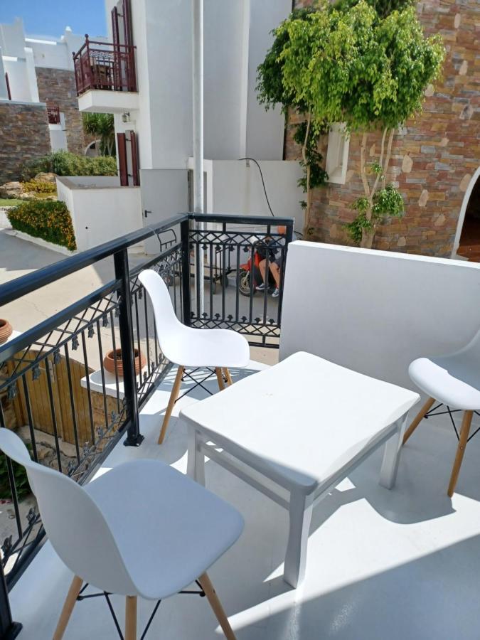 Helen Studios Apartment