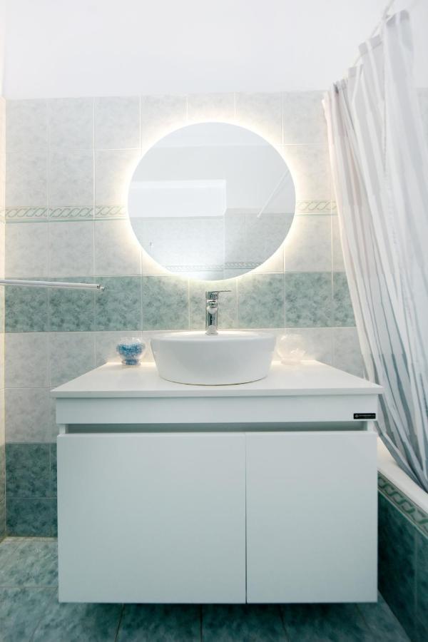 Irilena - 4bdr House * Gennadi