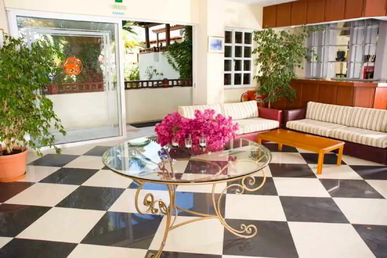 Maravel Land Hotel 2*