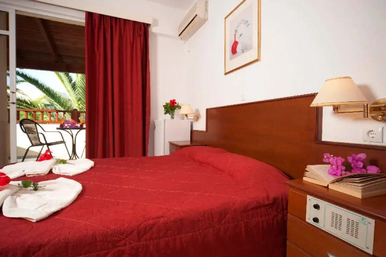 Maravel Land Hotel 2*