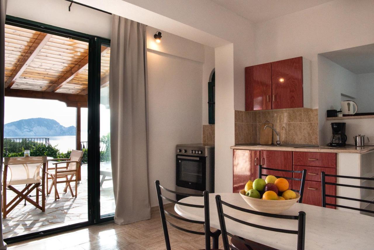 Apartment Flisvos