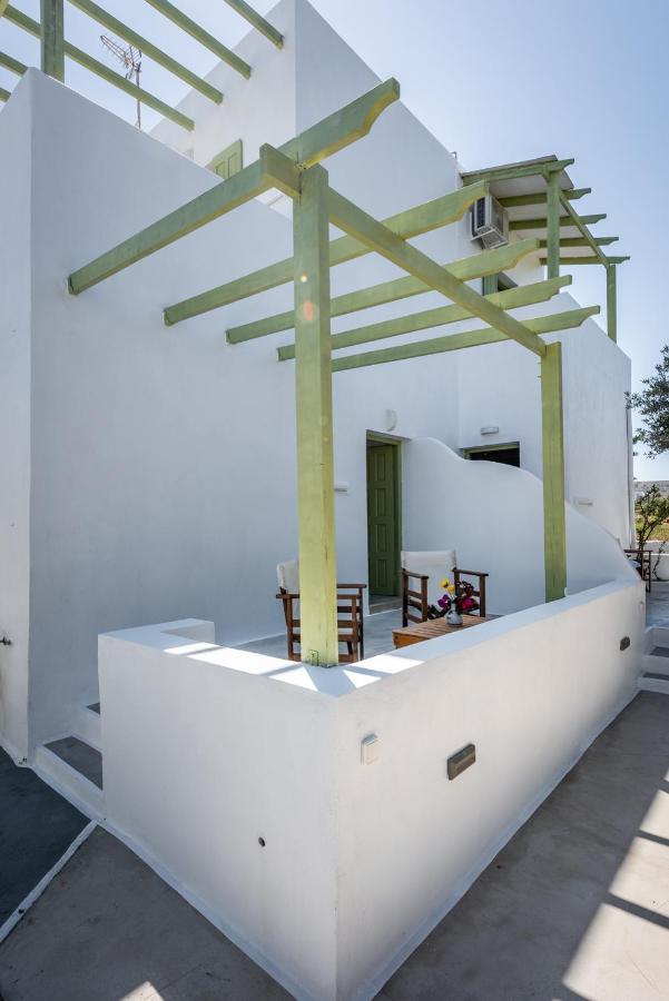 Pente Elies Milos 3* Pollonia