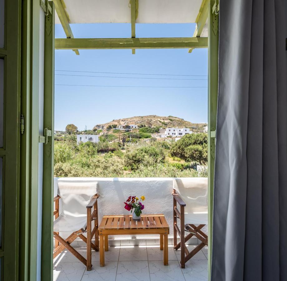 Pente Elies Milos 3* Pollonia