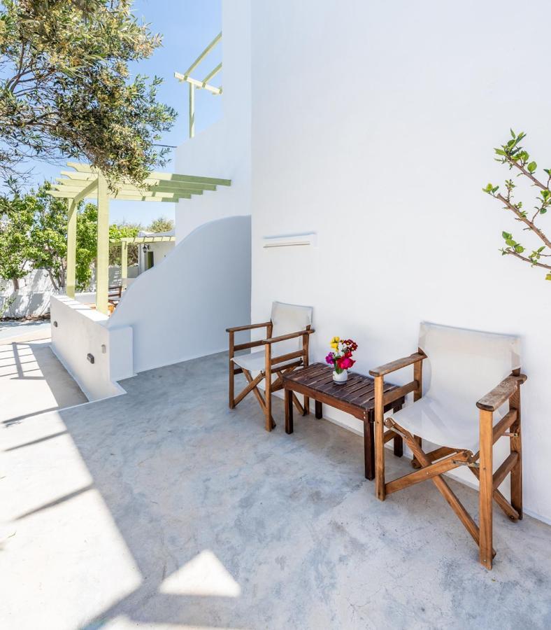 Hotel Pente Elies Milos 3*