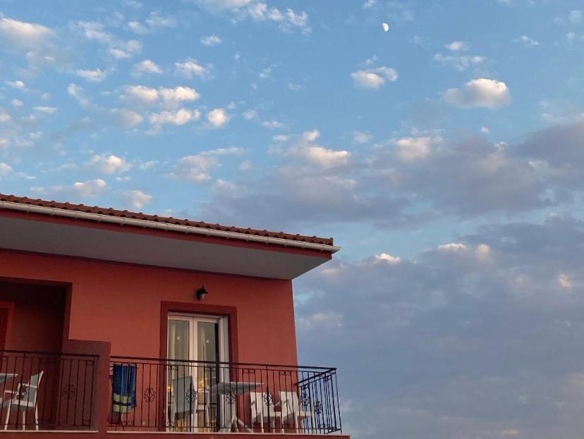 Aparthotel Paradise 2*